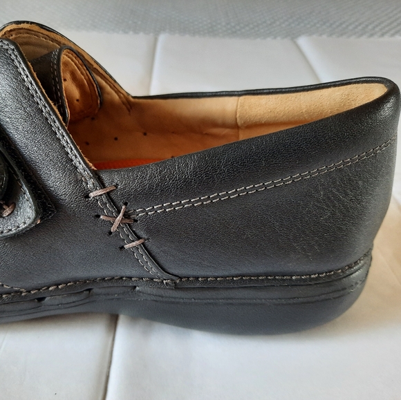 Clark's artisan black leather shoes size 6.5 - Picture 6 of 13